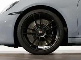 Porsche 911 (2023) thumbnail 6
