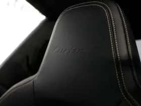 Porsche 911 (2024) thumbnail 15