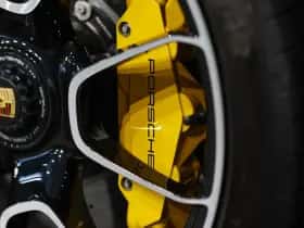 Porsche 911 (2024) thumbnail 20