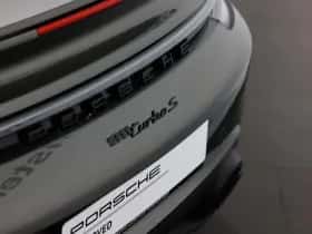 Porsche 911 (2024) thumbnail 22