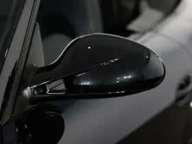 Porsche 911 (2010) thumbnail 15