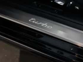 Porsche 911 (2010) thumbnail 17