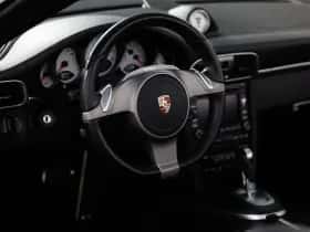Porsche 911 (2010) thumbnail 23