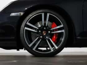 Porsche 911 (2010) thumbnail 6