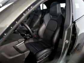 Porsche Macan (2025) thumbnail 16