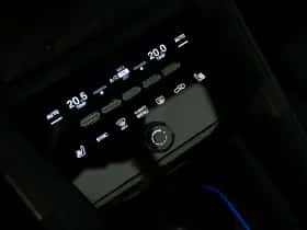 Porsche Macan (2025) thumbnail 25