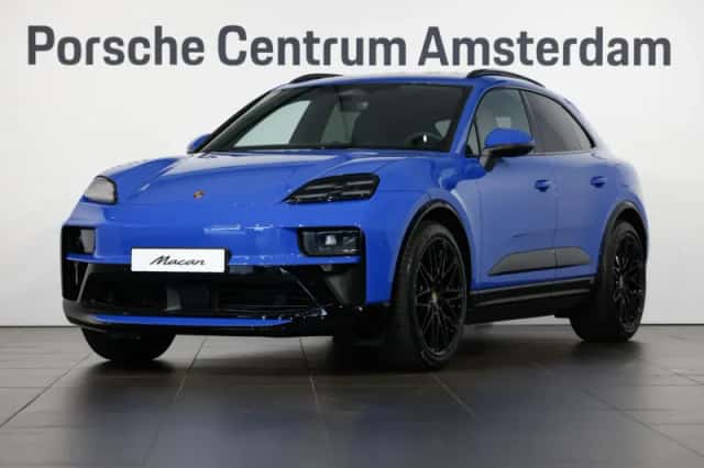 Porsche Macan (2026) thumbnail 1