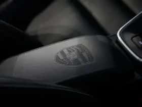 Porsche 911 (2020) thumbnail 16