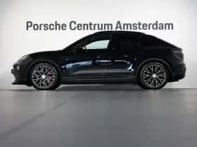 Porsche Macan (2025) thumbnail 2