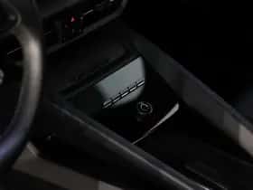 Porsche Macan (2025) thumbnail 11