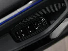 Porsche Macan (2025) thumbnail 24
