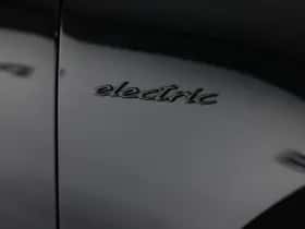 Porsche Macan (2025) thumbnail 25