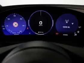 Porsche Macan (2025) thumbnail 9