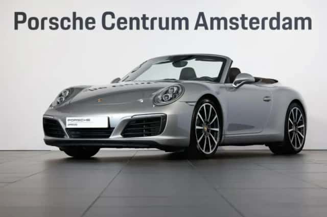 Porsche 911 (2016) thumbnail 1