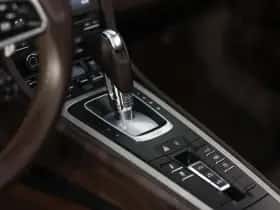 Porsche 911 (2016) thumbnail 9