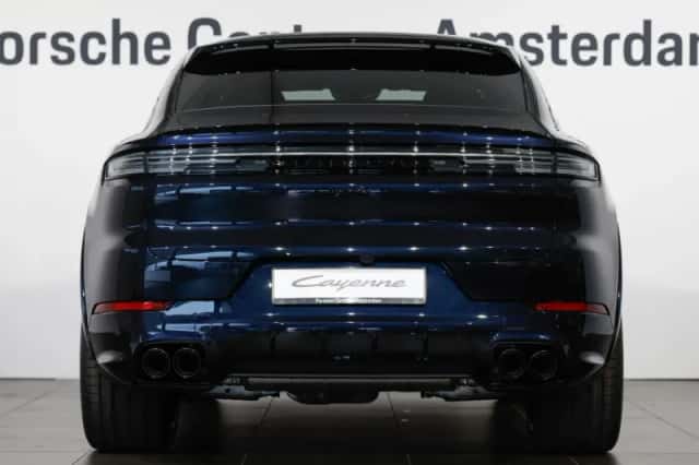 Porsche Cayenne (2026) thumbnail 4