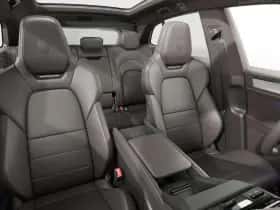 Porsche Cayenne (2026) thumbnail 5