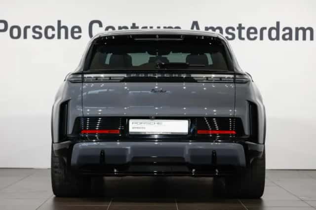 Porsche Cayenne (2026) thumbnail 4