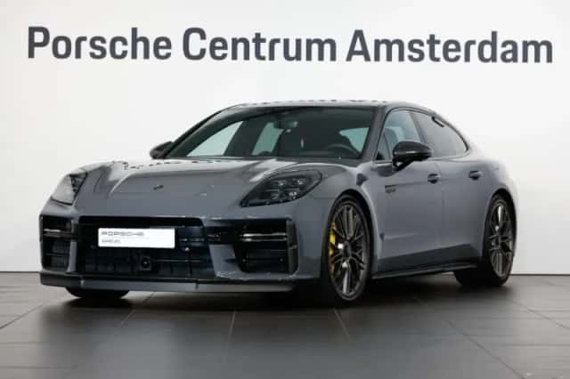 Porsche Panamera (2025) thumbnail 1