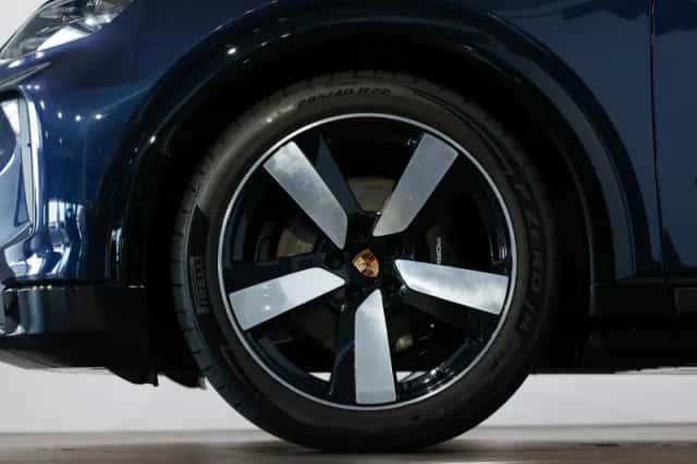 Porsche Cayenne (2026) thumbnail 6