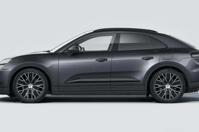 Porsche Macan (2025) thumbnail 2
