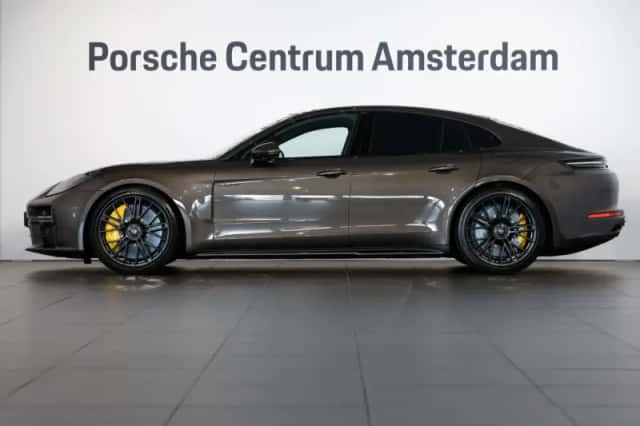 Porsche Panamera (2026) thumbnail 2