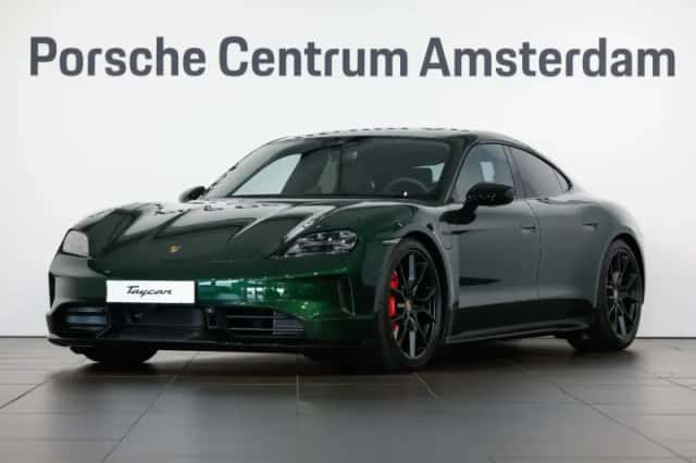 Porsche Taycan (2026) thumbnail 1