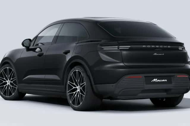 Porsche Macan (2026) thumbnail 3