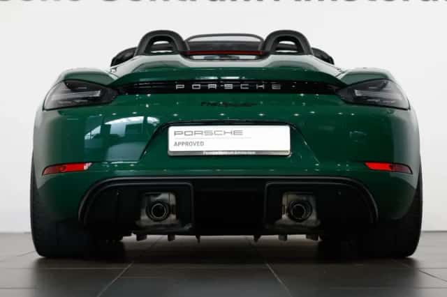 Porsche 718 (2023) thumbnail 4