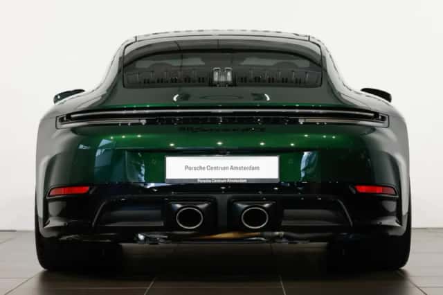 Porsche 911 (2026) thumbnail 4