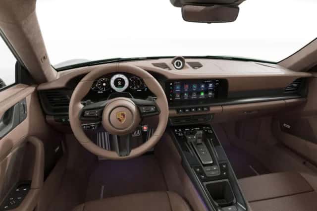 Porsche 911 (2026) thumbnail 5