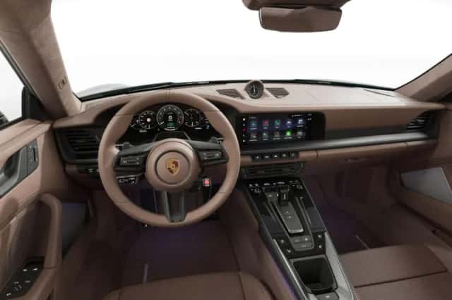 Porsche 911 (2026) thumbnail 5