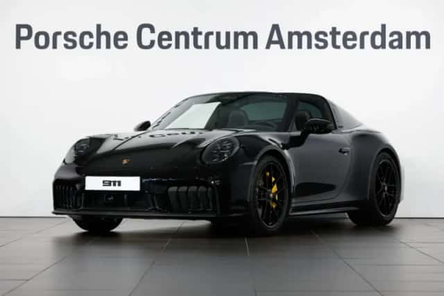 Porsche 911 (2026) thumbnail 1