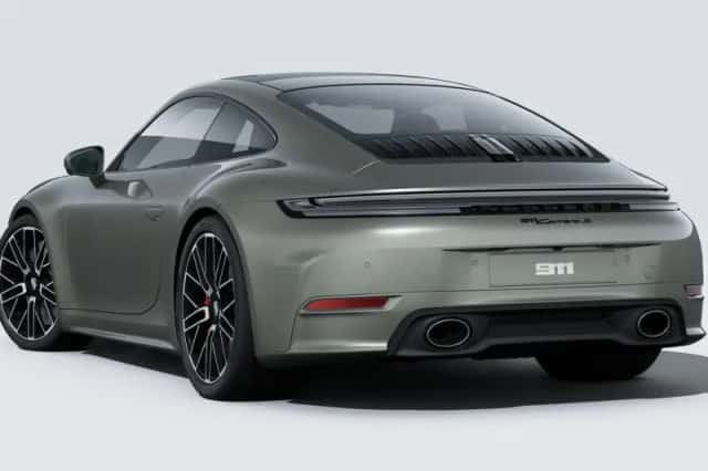 Porsche 911 (2026) thumbnail 4