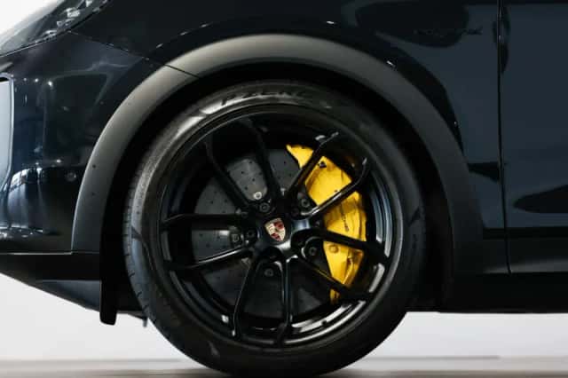 Porsche Cayenne (2025) thumbnail 5