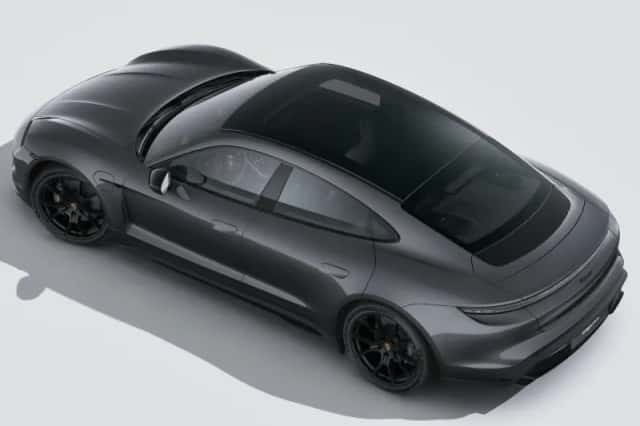 Porsche Taycan (2026) thumbnail 4