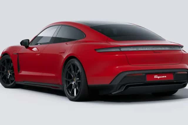 Porsche Taycan (2026) thumbnail 3