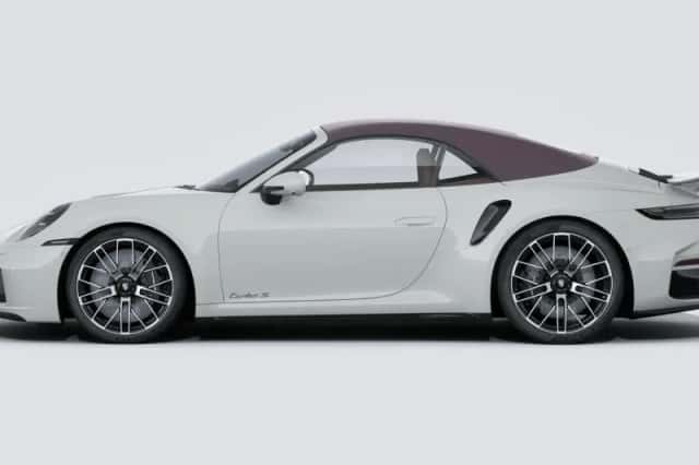 Porsche 911 (2026) thumbnail 2