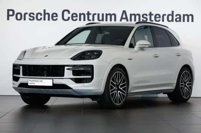 Porsche Cayenne (2026) thumbnail 1