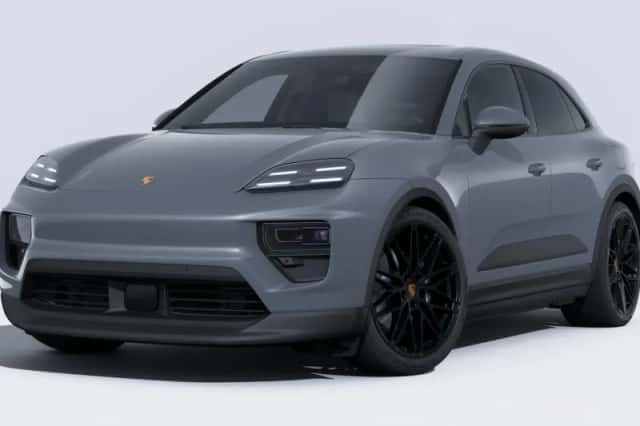 Porsche Macan (2026) thumbnail 1