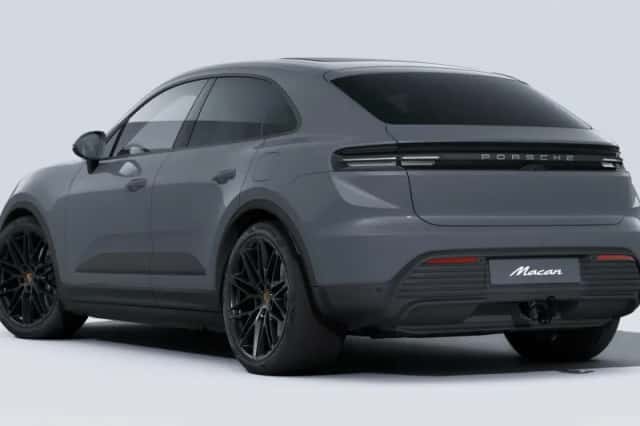 Porsche Macan (2026) thumbnail 3