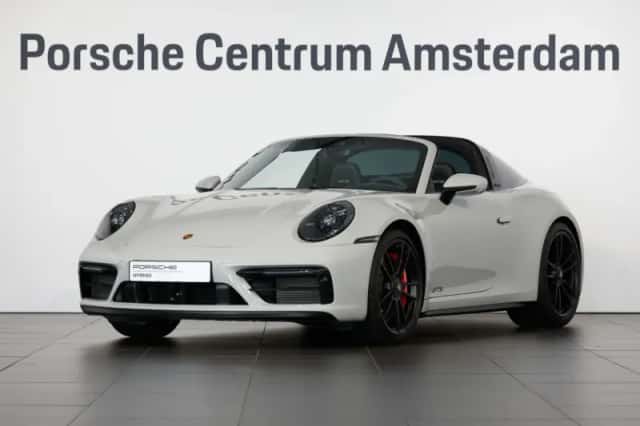 Porsche 911 (2023) thumbnail 1