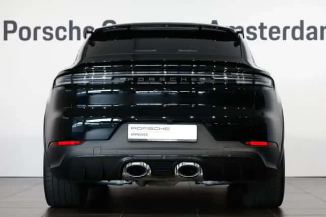 Porsche Cayenne (2026) thumbnail 4