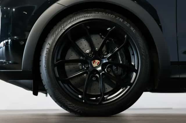 Porsche Cayenne (2026) thumbnail 5