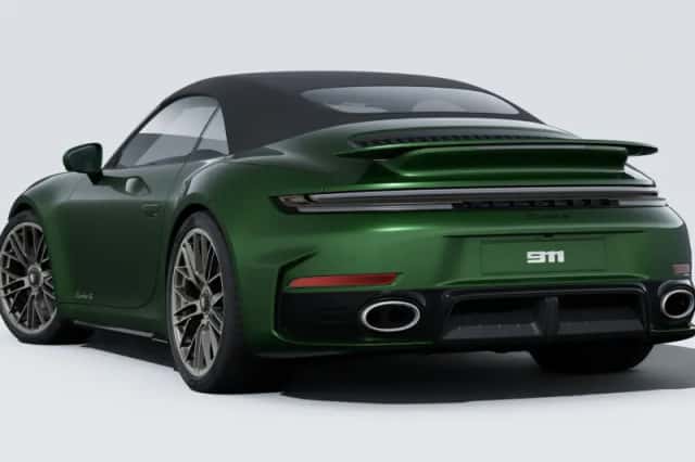 Porsche 911 (2026) thumbnail 3