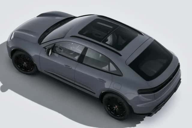 Porsche Macan (2026) thumbnail 4