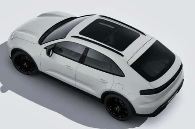 Porsche Macan (2026) thumbnail 4