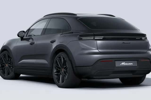 Porsche Macan (2026) thumbnail 3