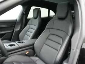 Porsche Taycan (0) thumbnail 15