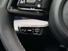 Porsche Taycan (0) thumbnail 30